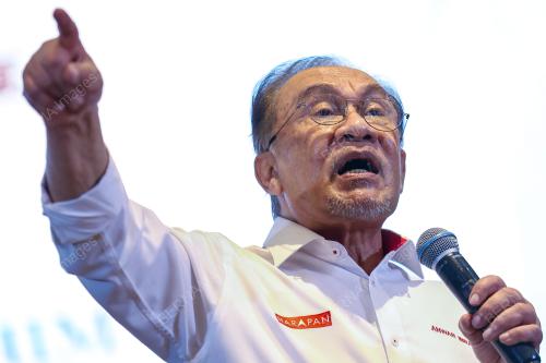 DATUK SERI ANWAR IBRAHIM