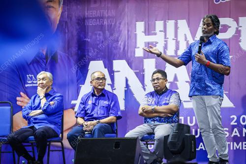KHAIRY JAMALUDDIN