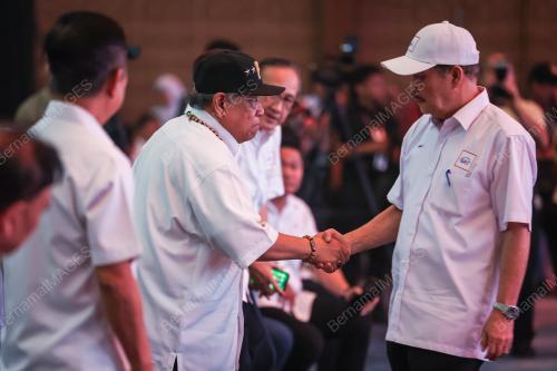 DATUK SERI HAJIJI NOOR