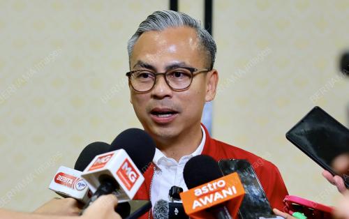 DATUK FAHMI FADZIL