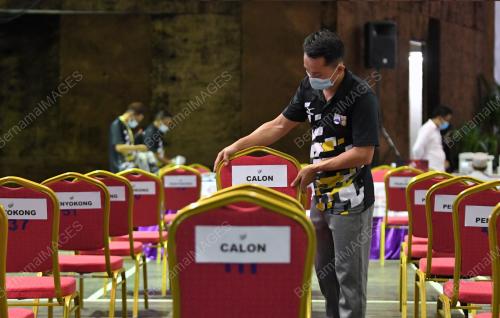 TINJAUAN PERSIAPAN PENAMAAN CALON