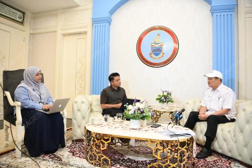 DATUK SERI HAJIJI NOOR