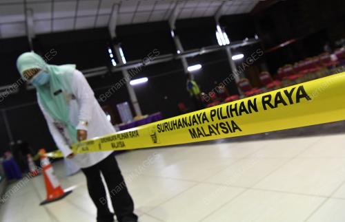 TINJAUAN PERSIAPAN PENAMAAN CALON