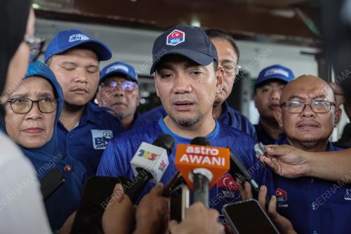 DATUK ONN HAFIZ GHAZI