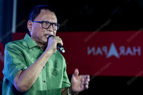 DATUK DR MOHD PUAD ZARKASHI