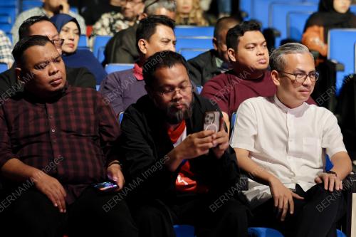 DATUK FAHMI FADZIL