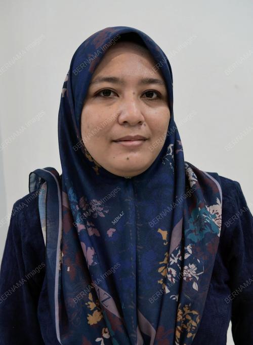 ROSLINDA MOHD ROSLI