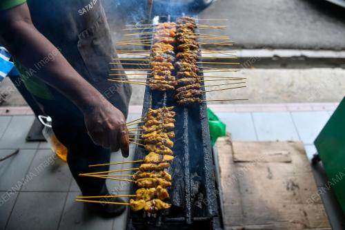 SATE SAJIAN WAJIB SARAPAN DI MUAR