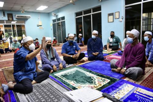 TAN SRI MUHYIDDIN YASSIN