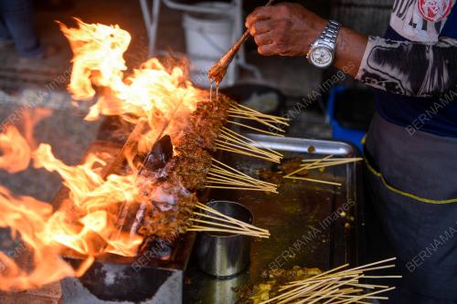 SATE SAJIAN WAJIB SARAPAN DI MUAR