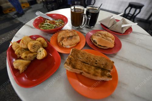 KLUANG RAIL COFFEE