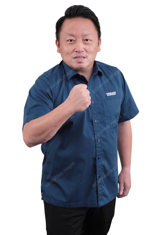 TAN LEK KHANG