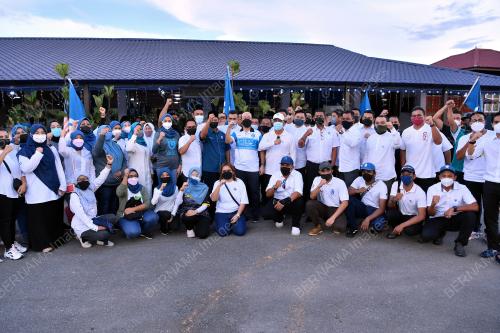 DATUK SERI MUKHRIZ MAHATHIR