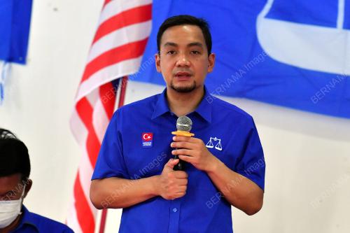 DATUK ONN HAFIZ GHAZI