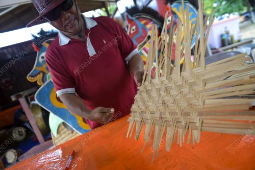 SENI PEMBUATAN KUDA KEPANG