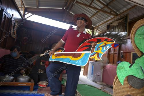 SENI PEMBUATAN KUDA KEPANG