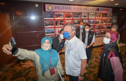 DATUK HASNI MOHAMMAD