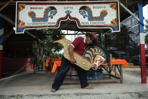 SENI PEMBUATAN KUDA KEPANG