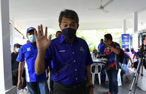 DATUK SERI MOHAMAD HASAN