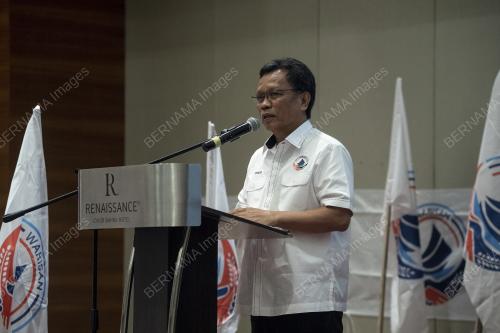 DATUK SERI MOHD SHAFIE APDAL