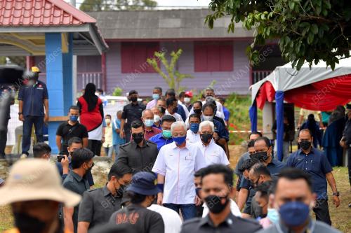 DATUK SERI ISMAIL SABRI YAAKOB