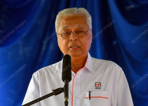 DATUK SERI ISMAIL SABRI YAAKOB