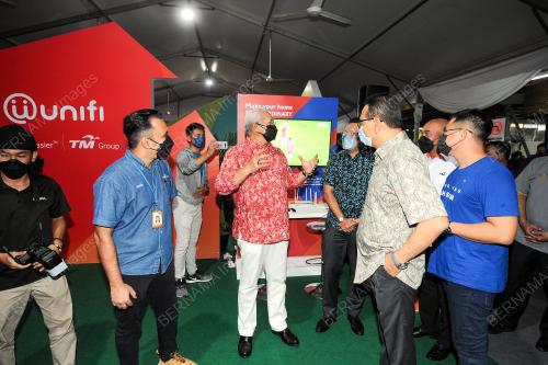 TAN SRI ANNUAR MUSA