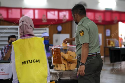 HARI MENGUNDI AWAL PILIHAN RAYA NEGERI JOHOR KE-15