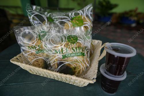 MEE SIPUT KAK CHIK, KAMPUNG SAWAH RING