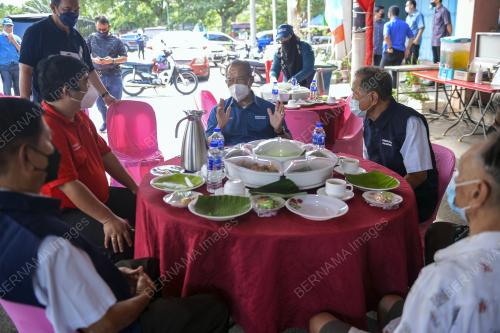 TAN SRI MUHYIDDIN YASSIN