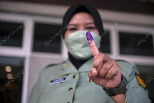 HARI MENGUNDI AWAL PILIHAN RAYA NEGERI JOHOR KE-15