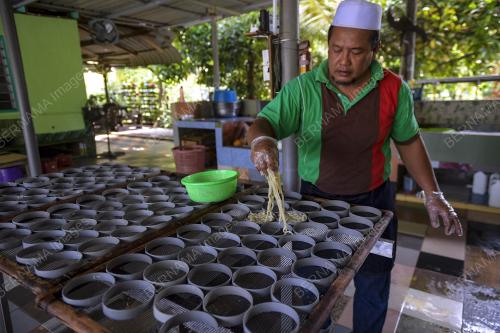 MEE SIPUT KAK CHIK, KAMPUNG SAWAH RING