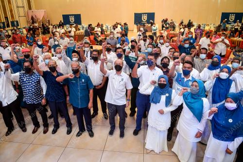 DATUK SERI MUKHRIZ MAHATHIR