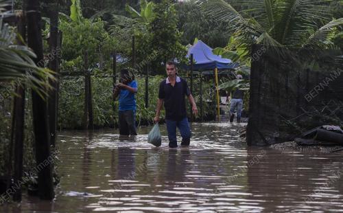 BANJIR KILAT