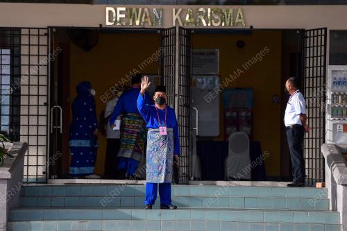 PUSAT PENAMAAN CALON N.07 BUKIT KEPONG