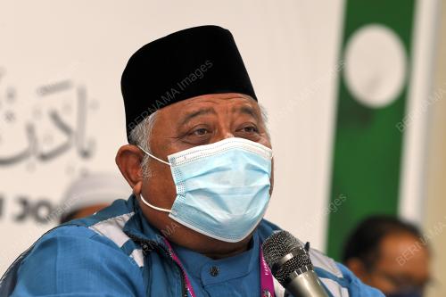 ABDULLAH HUSIN