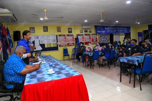 DATUK ZAHIDI ZAINUL ABIDIN