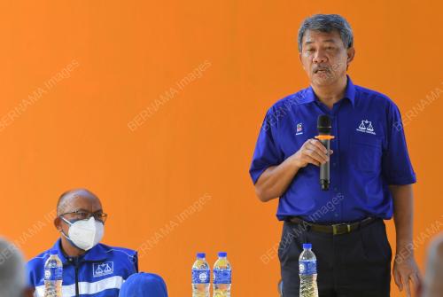 DATUK SERI MOHAMAD HASAN