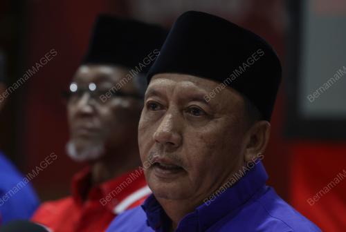 DATUK AHMAD JAZLAN YAAKUB
