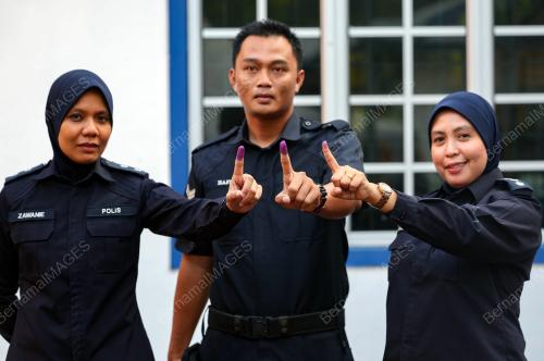 UNDI AWAL