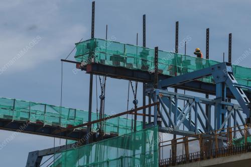 TINJAUAN KERJA-KERJA PEMBINAAN ECRL