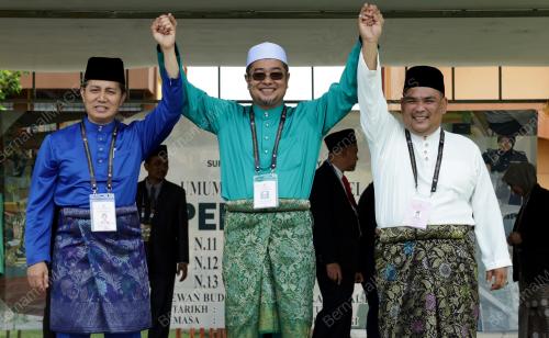 HARI PENAMAAN CALON