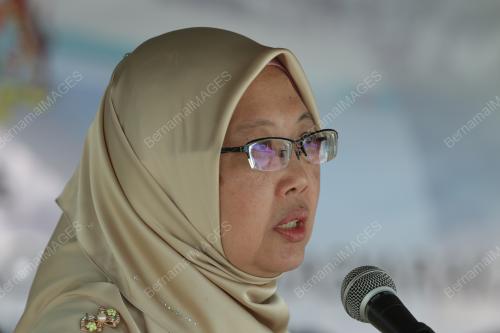 DR ZALIHA MUSTAFA