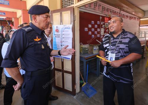 DATUK MUHAMAD ZAKI HARUN