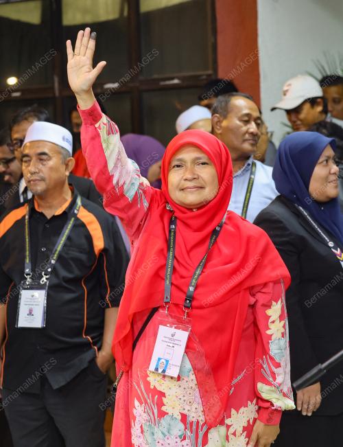 DR HAFIDZAH MUSTAKIM