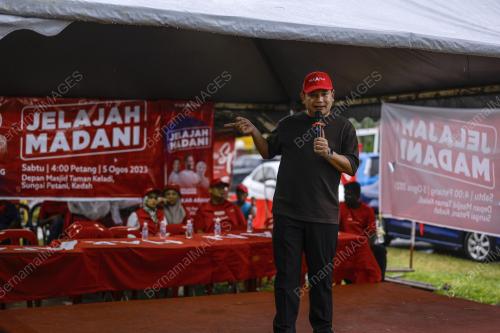 RAFIZI RAMLI