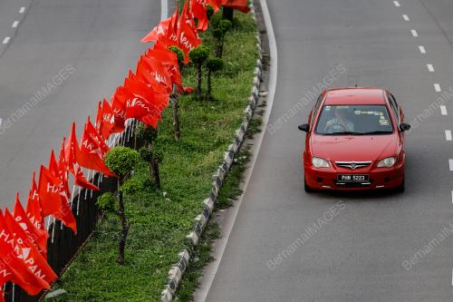 TINJAUAN BENDERA KEMPEN