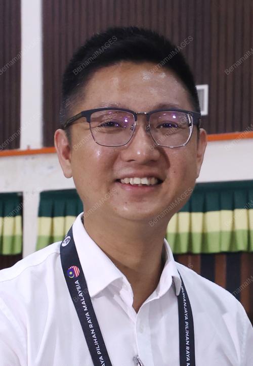 TEH SWEE LEONG