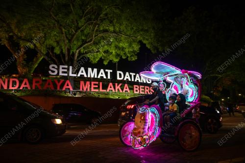 PRNM09_12112021_BECA