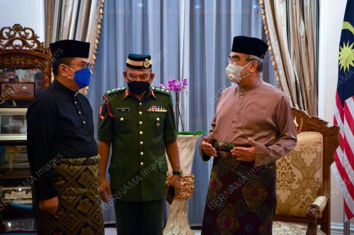 TUN MOHD ALI RUSTAM